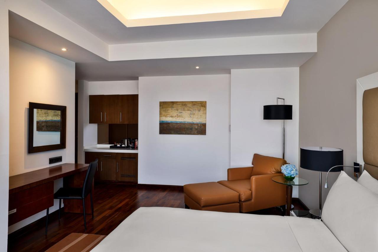La Suite Dubai Hotel & Apartments Kültér fotó