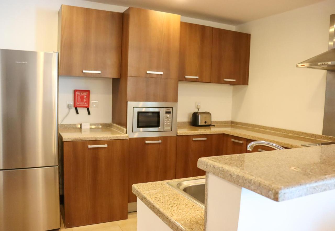 La Suite Dubai Hotel & Apartments Kültér fotó
