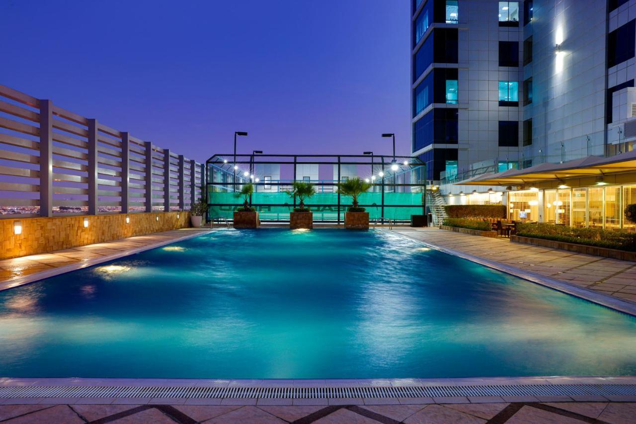 La Suite Dubai Hotel & Apartments Kültér fotó